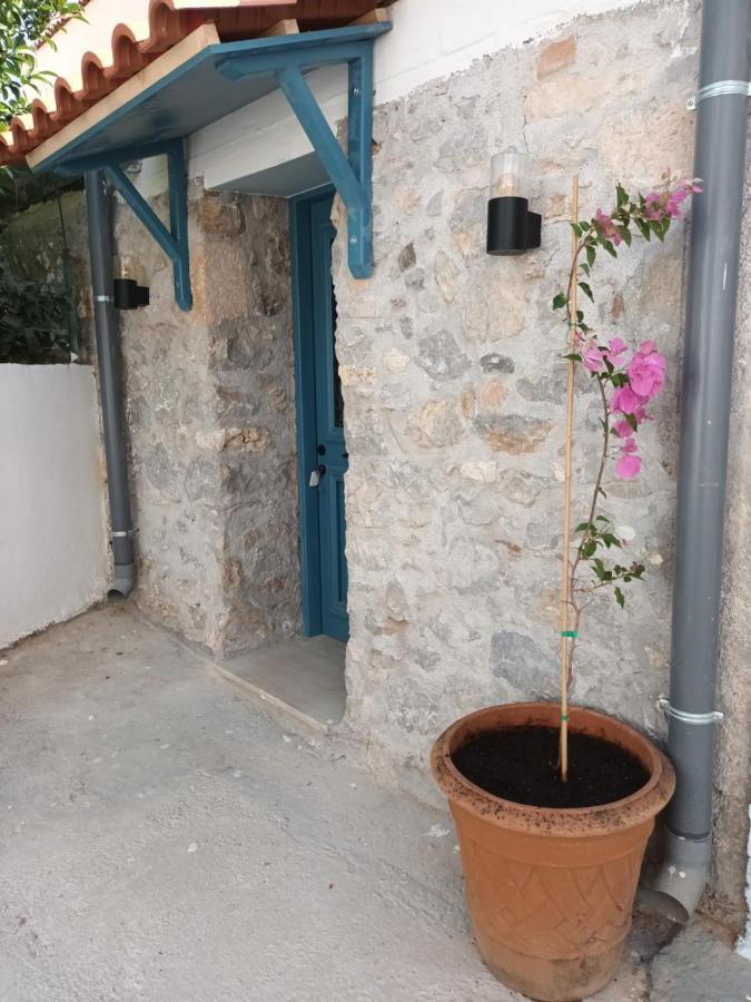 Apartment Rustico Epidaurus Buitenkant foto